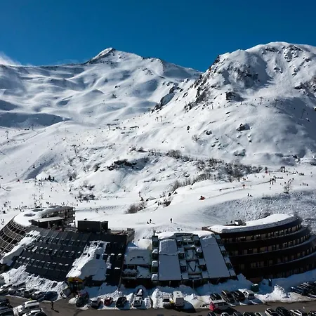 Aparthotel Azureva Piau Engaly 3*