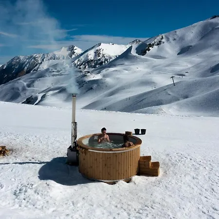 Apart-hotel Azureva Piau Engaly 2*