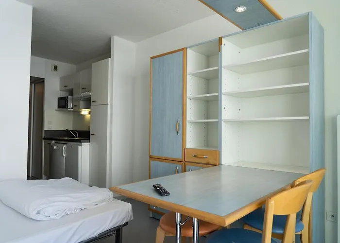 Azureva Piau Engaly アパートホテル 3*