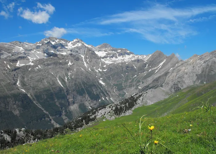 Azureva Piau Engaly アラヌエ