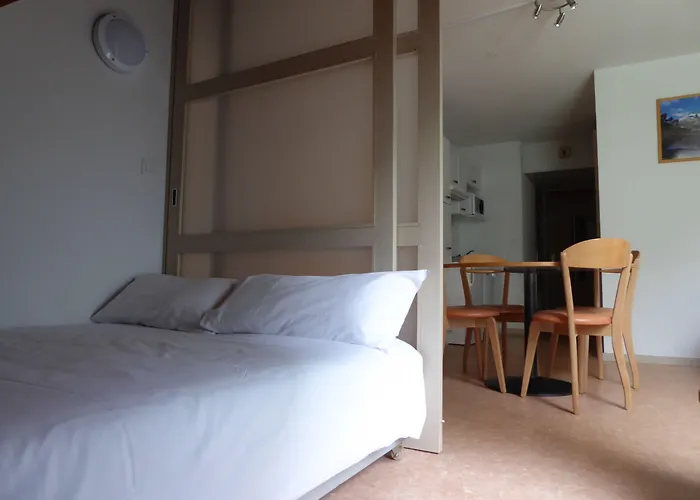 Azureva Piau Engaly 3* アラヌエ