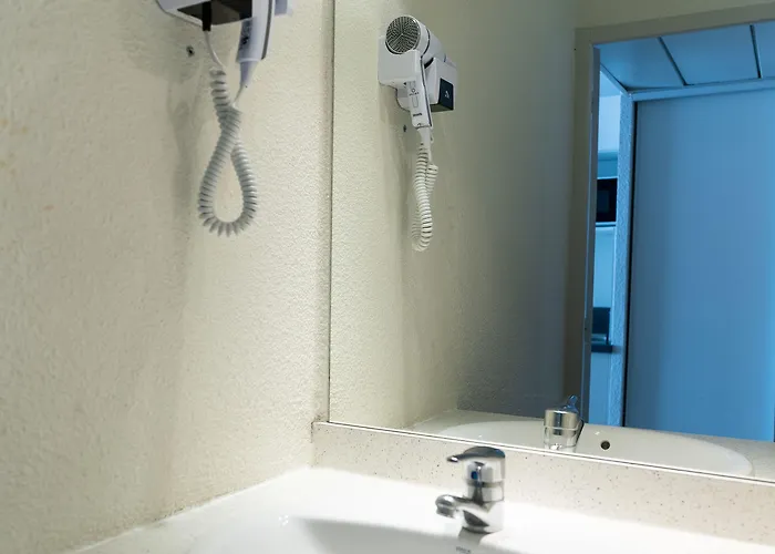 Azureva Piau Engaly 3*