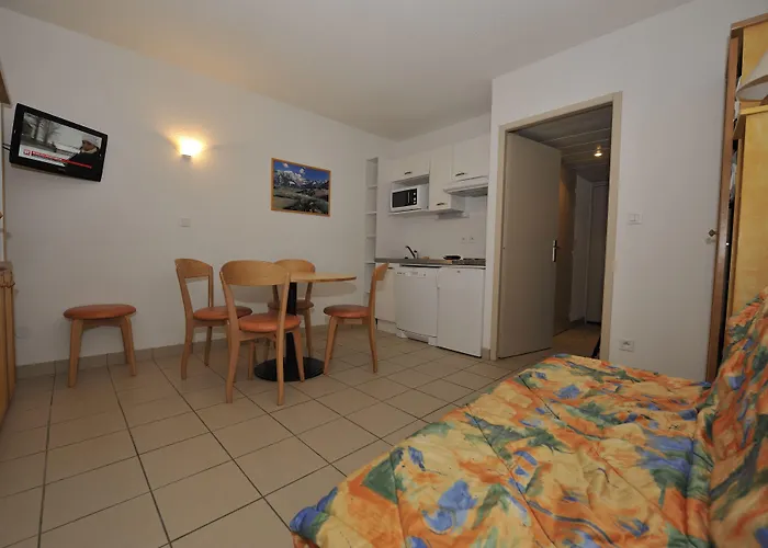 Azureva Piau Engaly Апарт-отель 3*